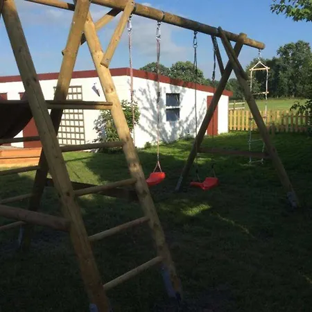 Ferienhuus Schwalbennuest, 15183 Lantgård Leer